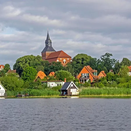 Schoene Im Erholungsort Apartmán Sternberg